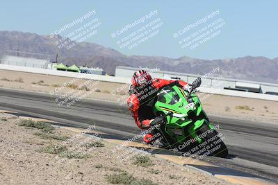 media/Oct-30-2025-Racers Edge (Thu) [[dabbdaf680]]/3-B Group/Session 3 (Turn 15 Inside)/